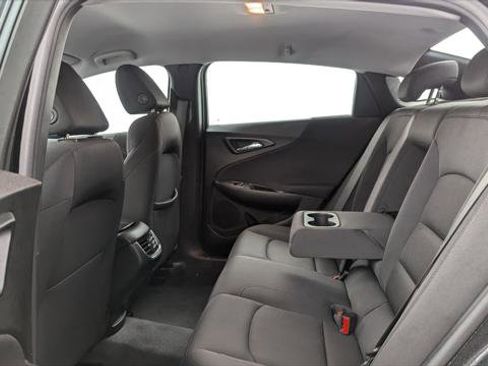 Used 2024 Chevrolet Malibu LT image 17