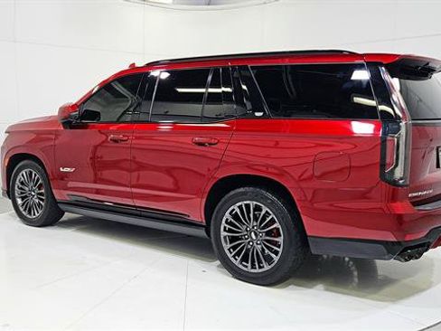 Used 2023 Cadillac Escalade V AWD/4WD image 6