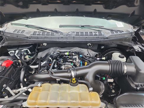 Certified 2020 Ford F150 XL w/ Equipment Group 101A Mid image 14