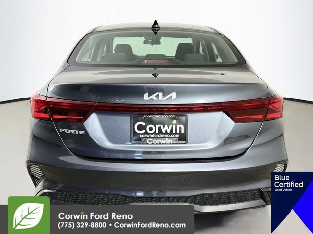 Used 2024 Kia Forte LXS w/ LXS Technology Package FWD image 8