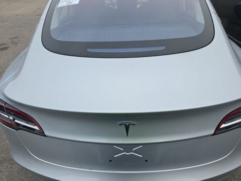 Used 2017 Tesla Model 3 Long Range image 3