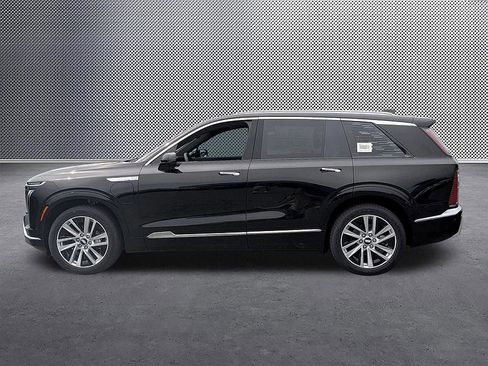 New 2026 Cadillac Vistiq Luxury image 2