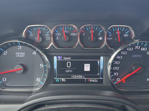 Used 2020 Chevrolet Suburban LT AWD/4WD image 12