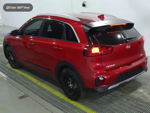 Used 2020 Kia Niro LX FWD image 2