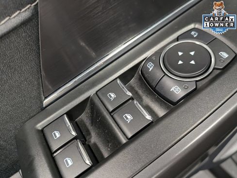 Used 2025 Ford F150 Lariat w/ Equipment Group 502A High AWD/4WD image 11