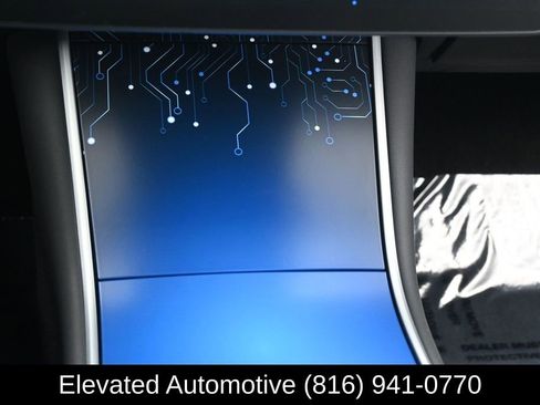 Used 2019 Tesla Model 3 Mid Range RWD image 21