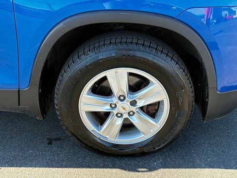 Used 2015 Chevrolet Trax LT w/ LT Plus Package AWD/4WD image 36