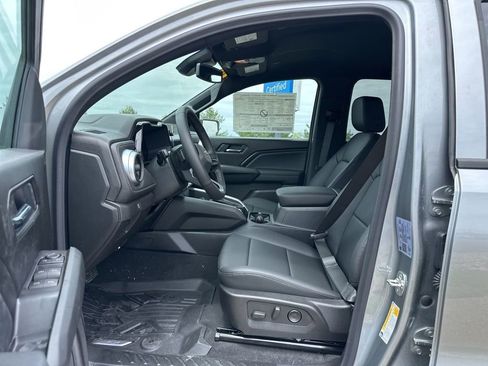 New 2026 Chevrolet Colorado LT w/ LT Convenience Package AWD/4WD image 6