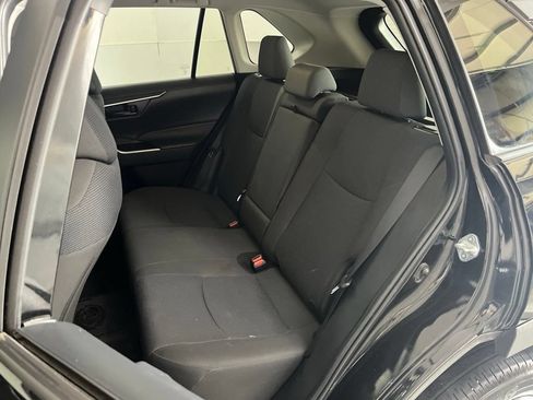 Used 2024 Toyota RAV4 LE AWD/4WD image 19
