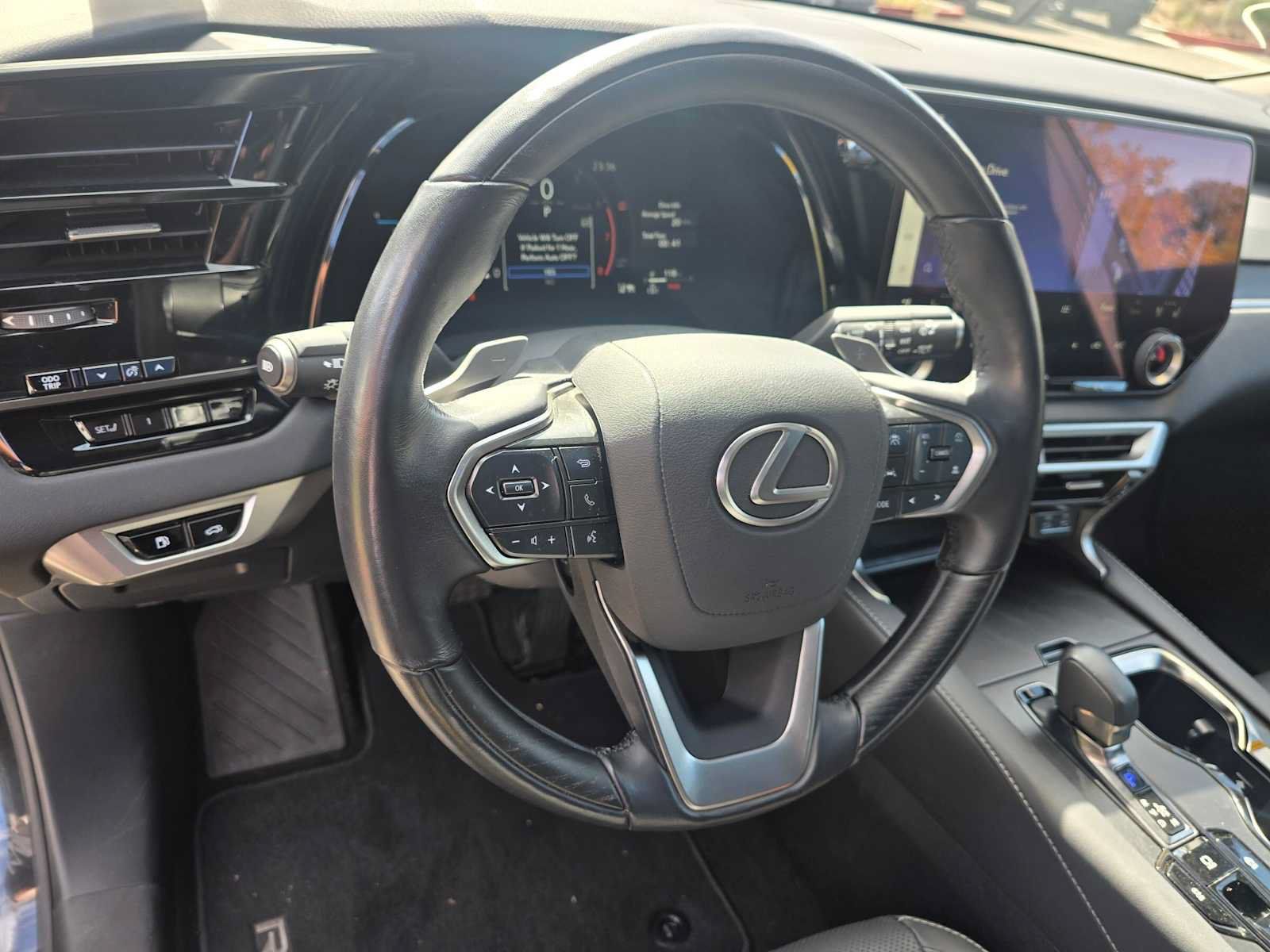 Used 2025 Lexus RX 350 Premium FWD image 26