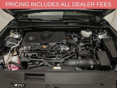 Used 2026 Toyota Camry SE w/ Convenience Package FWD image 18