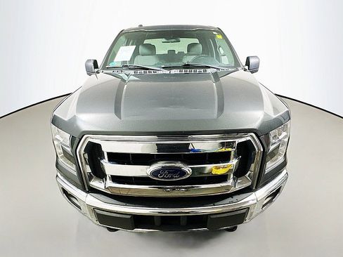 Used 2016 Ford F150 XLT image 2
