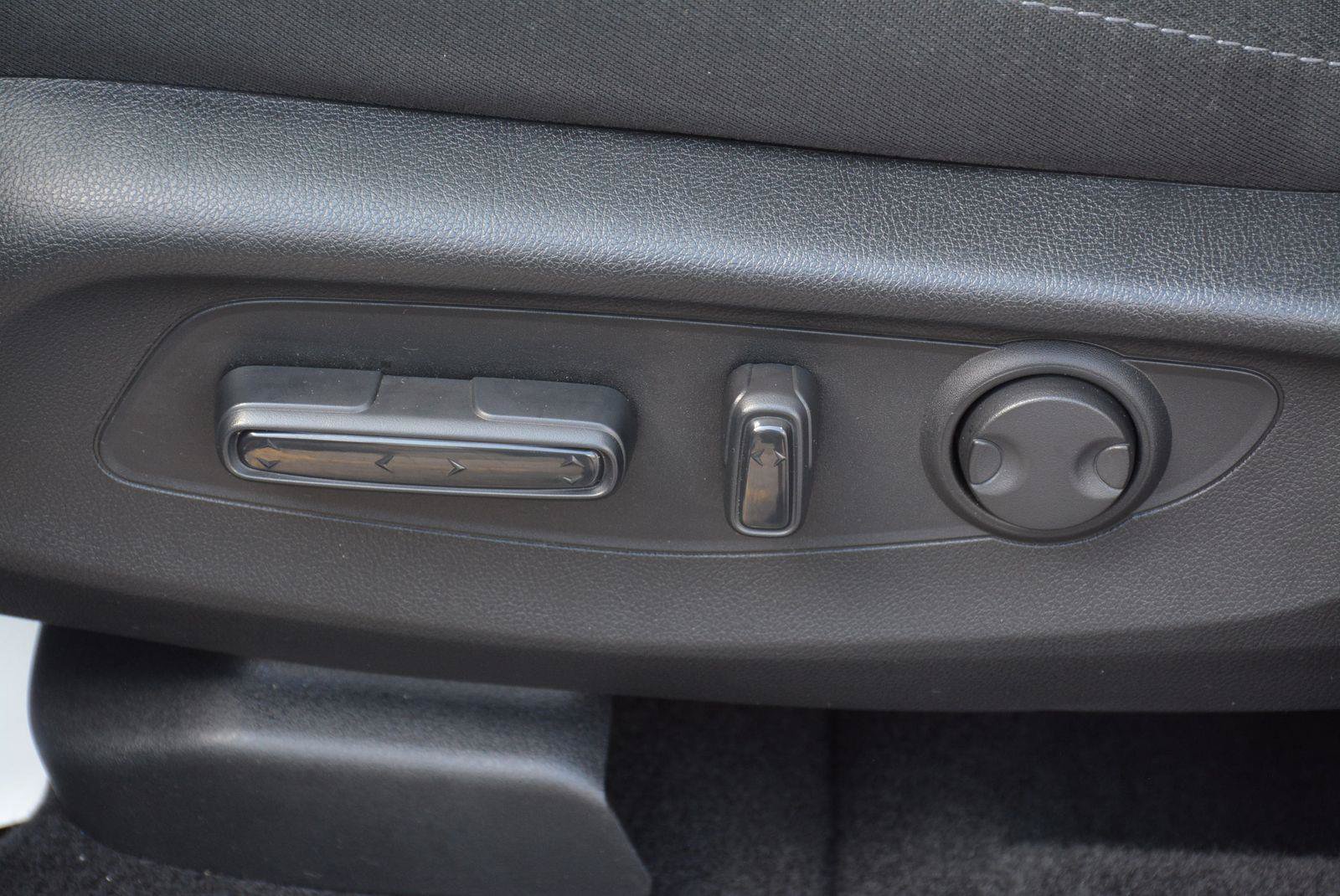 Used 2026 Honda CR-V EX image 13
