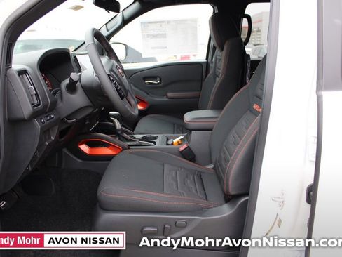 New 2025 Nissan Frontier PRO-4X image 9