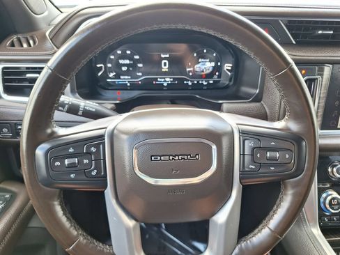 Used 2023 GMC Yukon Denali AWD/4WD image 21