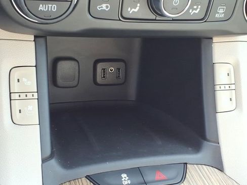 Used 2017 GMC Acadia Denali w/ Technology Package image 19