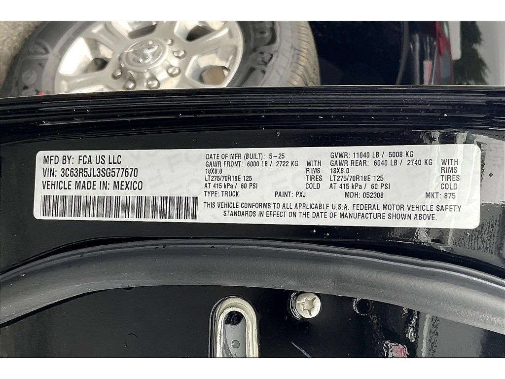 Used 2025 RAM 2500 Big Horn AWD/4WD image 13