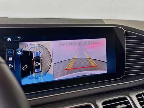 Used 2025 Mercedes-Benz GLE 350 4MATIC image 23