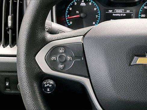 Used 2021 Chevrolet Colorado W/T w/ Custom Special Edition image 11