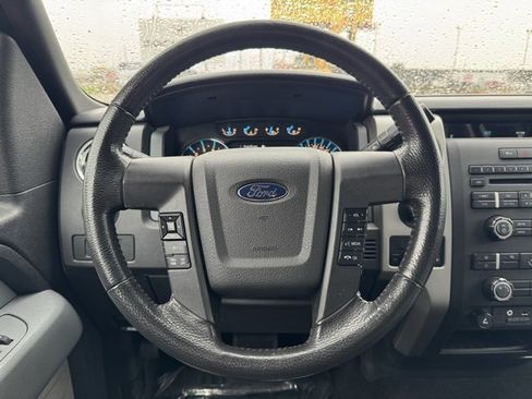 Used 2011 Ford F150 XLT w/ XLT Chrome Pkg image 24