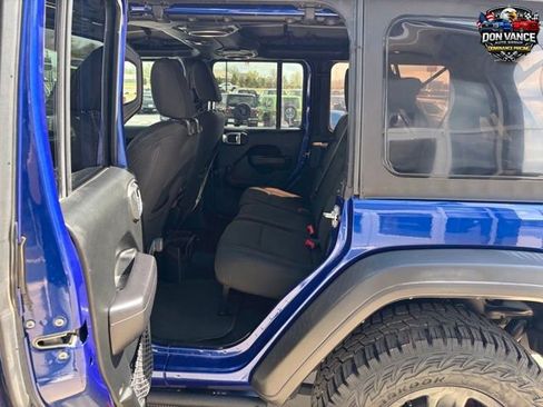 Used 2018 Jeep Wrangler Unlimited Sport AWD/4WD image 21
