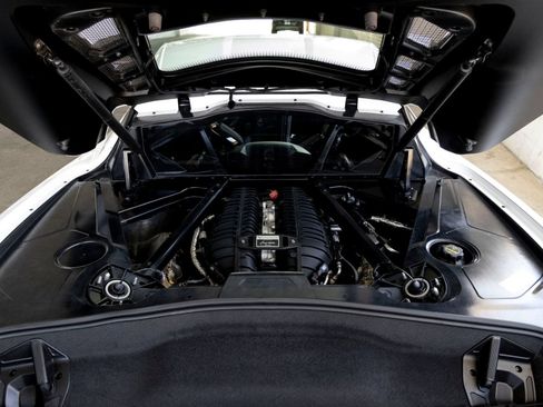Used 2025 Chevrolet Corvette Z06 w/ Battery Protection Package RWD image 18