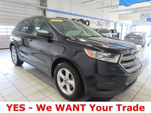 Used 2018 Ford Edge SE FWD image 12