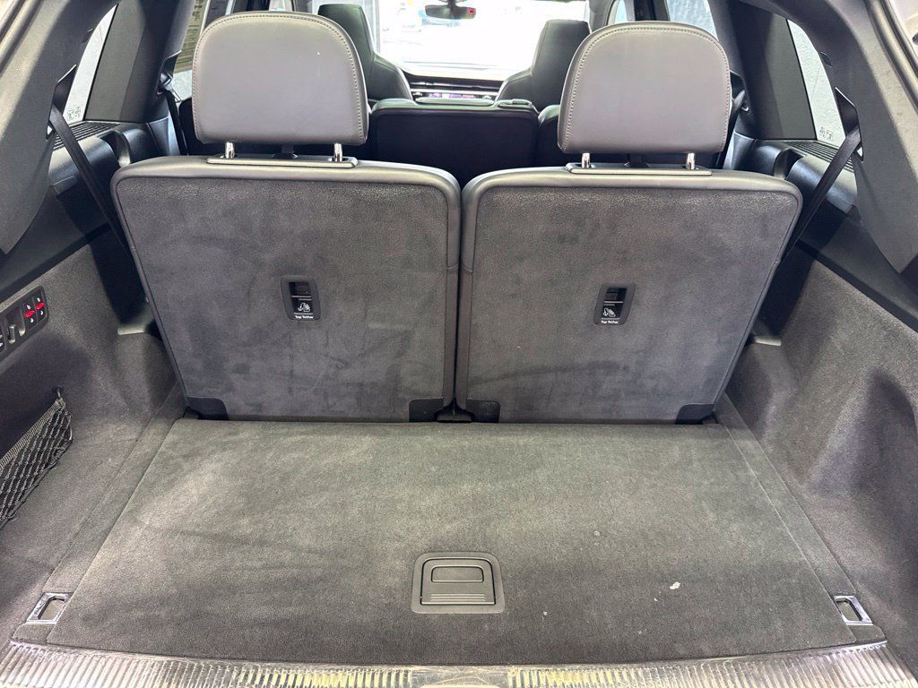 Used 2021 Audi SQ7 Premium Plus AWD/4WD image 31