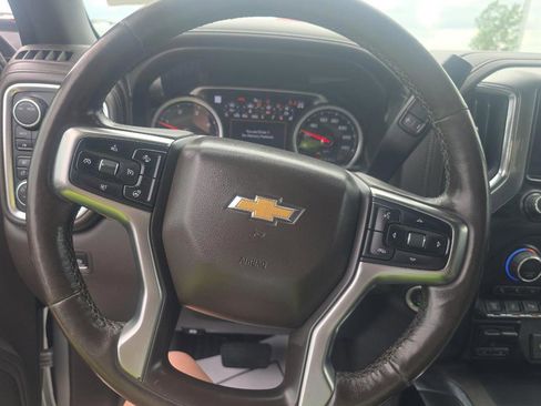 Used 2020 Chevrolet Silverado 2500 LTZ w/ LTZ Premium Package AWD/4WD image 10