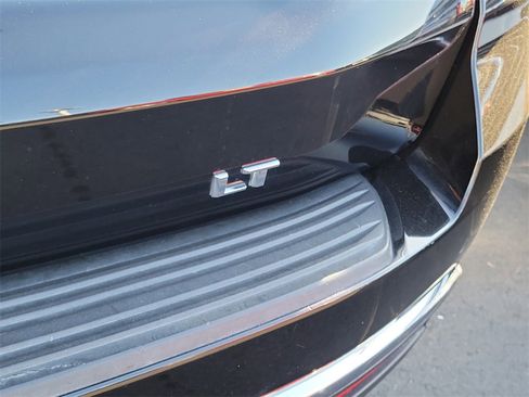 Used 2021 Chevrolet Tahoe LT image 23