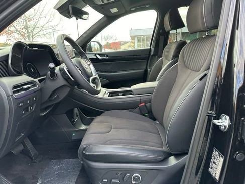 Used 2025 Hyundai Palisade Calligraphy image 9