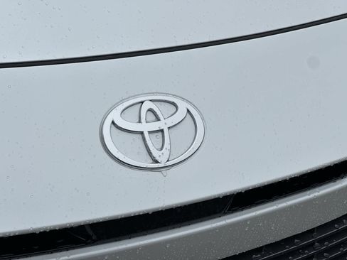 New 2026 Toyota Camry XLE AWD/4WD image 13