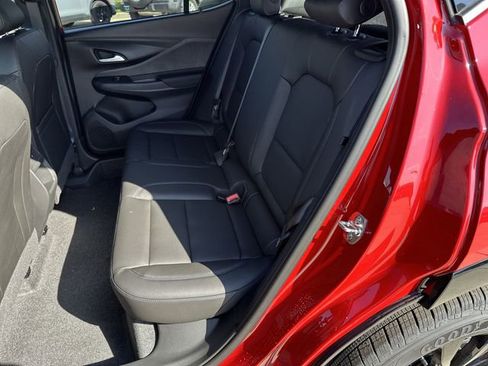 New 2026 Buick Envista Sport Touring FWD image 25