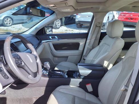 Used 2013 Lincoln MKS AWD image 5