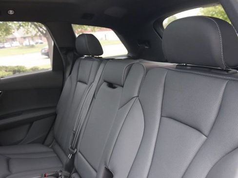 Used 2025 Audi Q7 2.0T Premium Plus w/ Premium Plus Package image 17