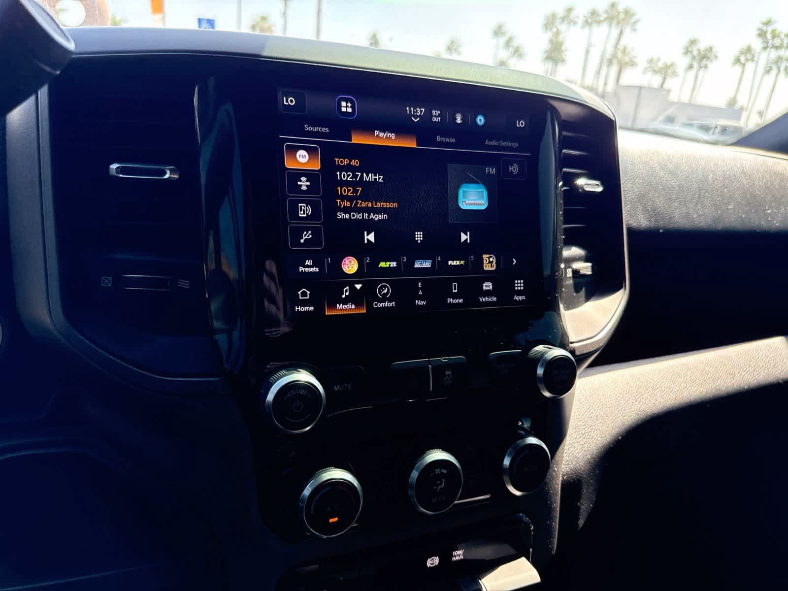 Used 2022 RAM 3500 Tradesman AWD/4WD image 25