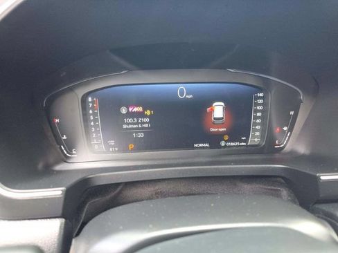 Used 2024 Honda Pilot Elite image 5