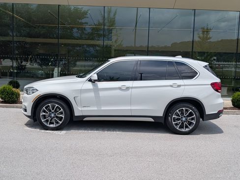 Used 2018 BMW X5 xDrive35i AWD/4WD image 2