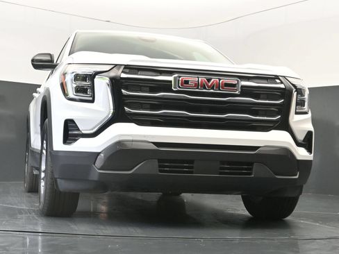 Used 2025 GMC Terrain Elevation AWD/4WD image 42
