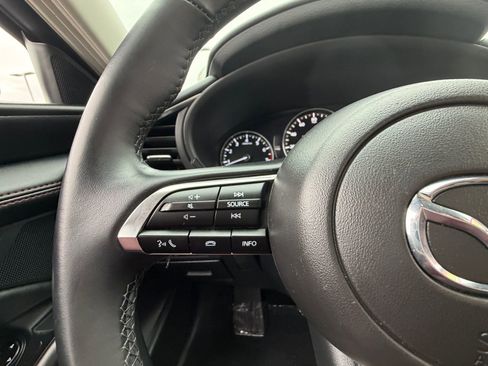 Used 2025 MAZDA MAZDA3 s image 19