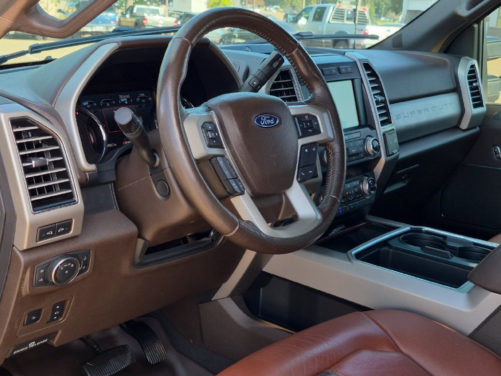 Used 2021 Ford F250 King Ranch w/ King Ranch Ultimate Package AWD/4WD image 35