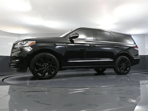 Used 2024 Lincoln Navigator Reserve w/ Equipment Group 201A AWD/4WD image 61