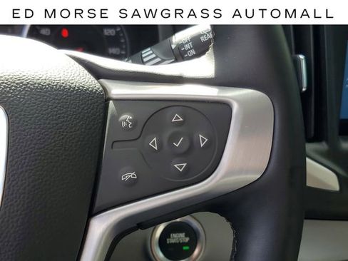 Certified 2024 GMC Terrain SLT image 23