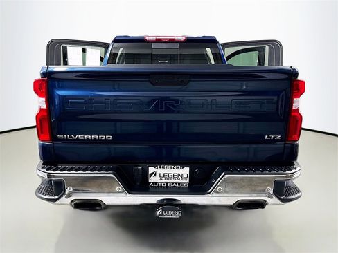 Used 2020 Chevrolet Silverado 1500 LTZ w/ LTZ Premium Package image 26