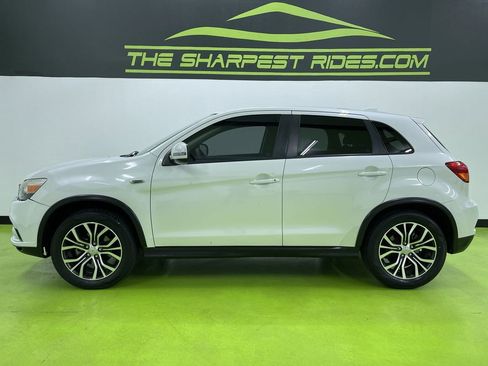 Used 2019 Mitsubishi Outlander Sport ES image 6