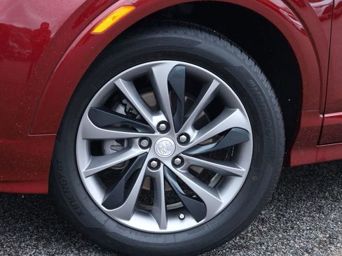 Used 2023 Buick Encore GX Select w/ Sport Touring Package image 17