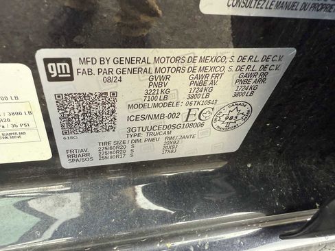 Used 2025 GMC Sierra 1500 Elevation image 64