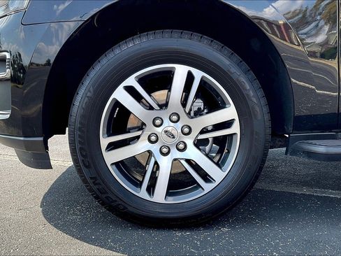 Used 2024 Ford Expedition Max Limited image 10