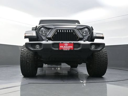 Used 2018 Jeep Wrangler Unlimited Sport AWD/4WD image 31