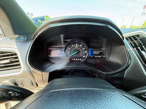 Used 2022 Ford Edge ST-Line AWD/4WD image 24